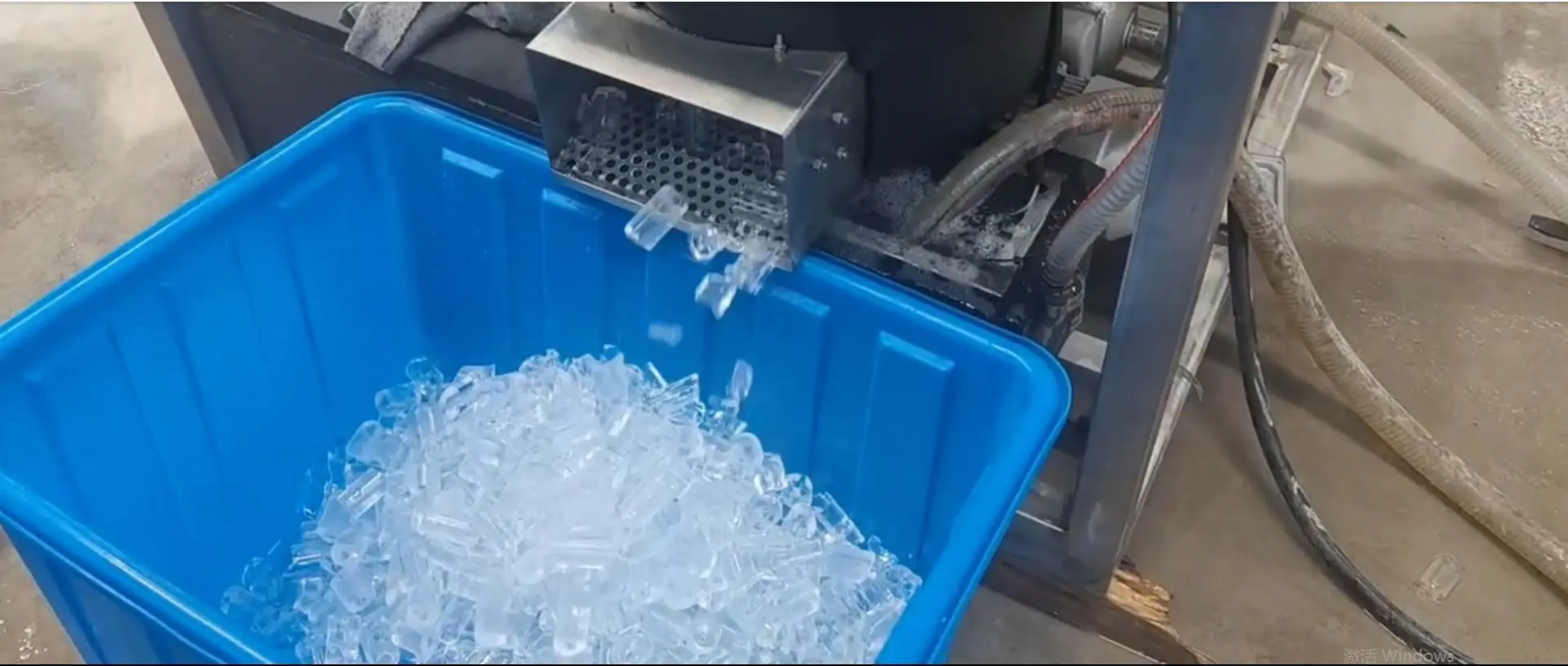 Ice Maker Machine