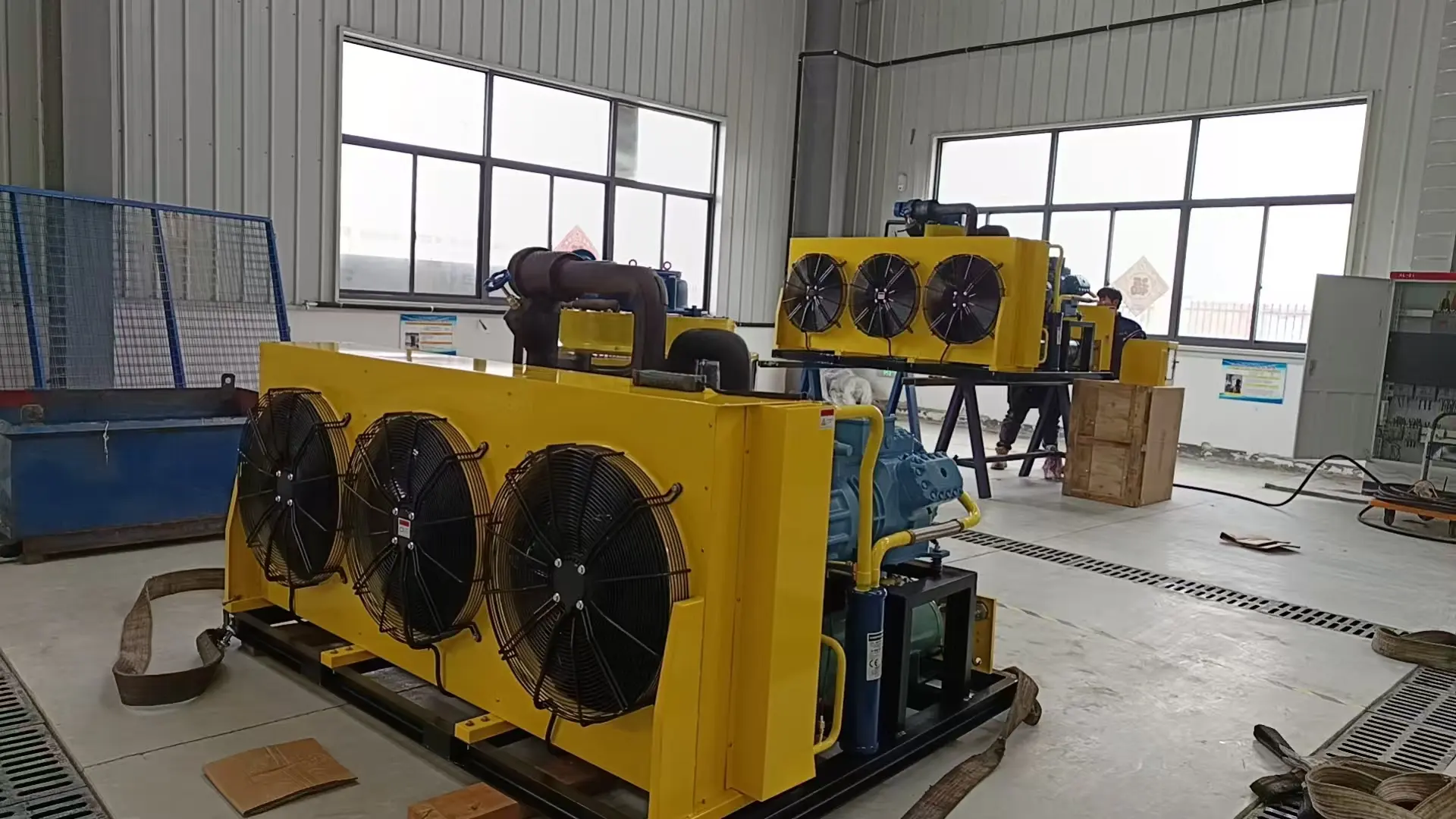 2 Sets 5tons flake ice machine ship out to Europe on March 8, 2025